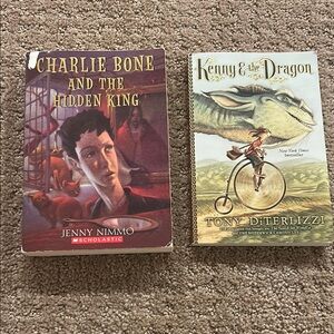 🚨Charlie Bone & the Hidden King & Kenny & the Dragon Books - set of 2 paperbacks